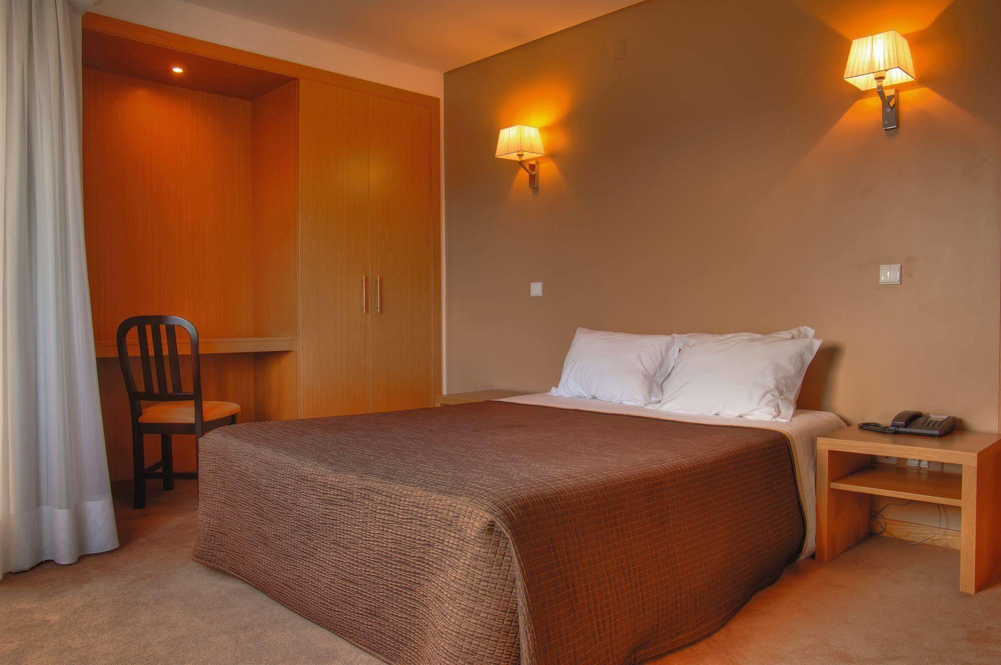 Stay Hotel Leiria Centro Exterior foto